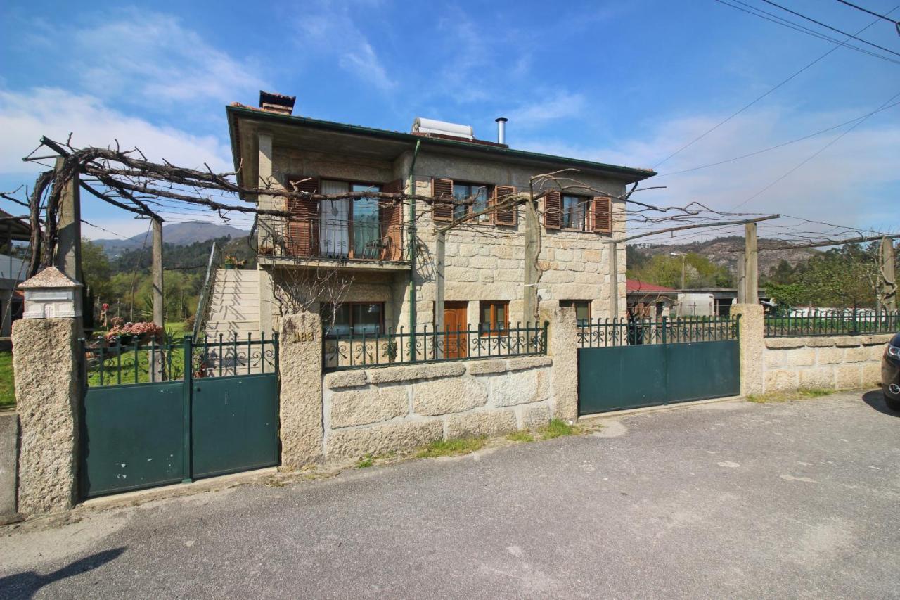 Casa Da Fatinha By Geres Casas Daire Terras de Bouro Dış mekan fotoğraf